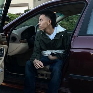 Meet your Posher, Raymond